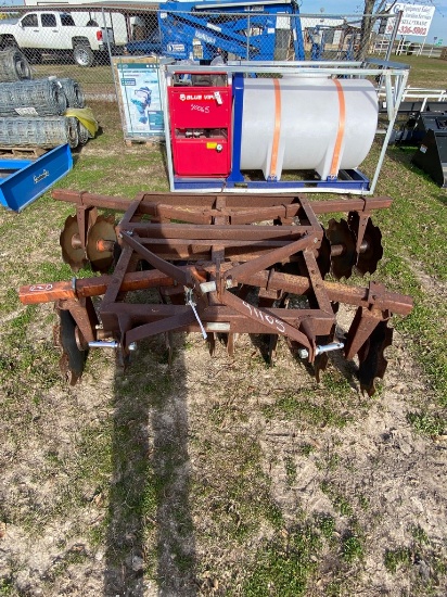 3 pt 6 ft disk with clean outs