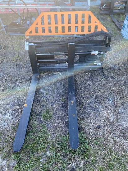 New Wolverine 48" Hydraulic Pallet Forks