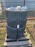 4-ford 8 Lug wheels,tires with caps