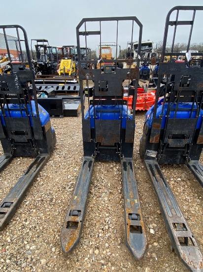 Big Joe EZ-40 Electric Pallet Jack runs & operates