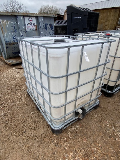 225 Gallon tote