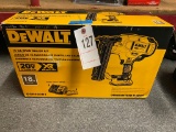 Dewalt 18 GA Brad Nailer kit,Battery & charger
