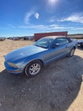 2007 Ford Mustang 159,214 Miles top does not work, cold ac salvage title