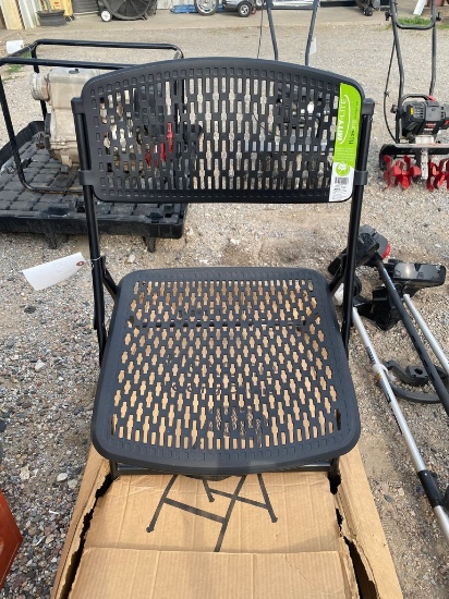 4-New Folding chairs