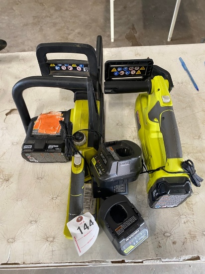 8in Ryobi Hand held chain saw 18V works,10 in ryobi hand held chain saw