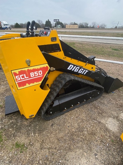 New Diggit SCL850 Gas Track Mini Skid Steer