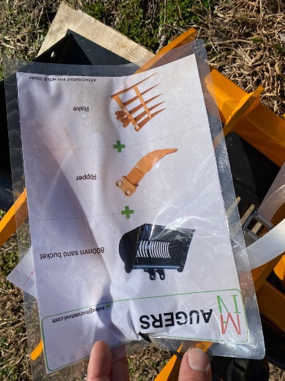 1-Mini Excavator attachment set,bucket,ripper,rake