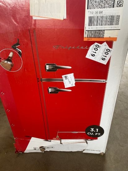 Frigidaire compact refrigerator