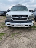 2004 Chevy Avalanche 4x4 162,201 miles showing, runs & drives clean title