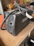 Iron ton 125 Wire Welder