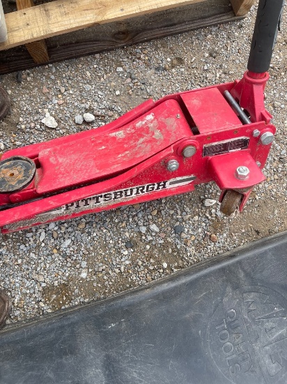 Pittsburgh Floor Jack