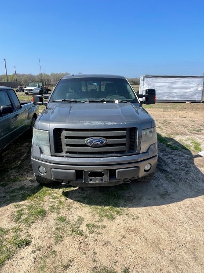 2013 Ford Eco Boost 4x4 Shows 248K runs & drives