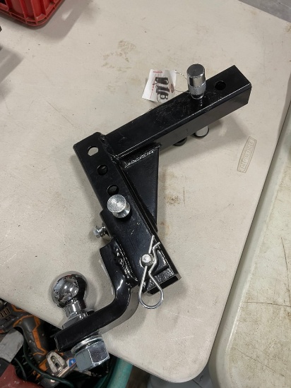 2" Drop Hitch with Key & lock