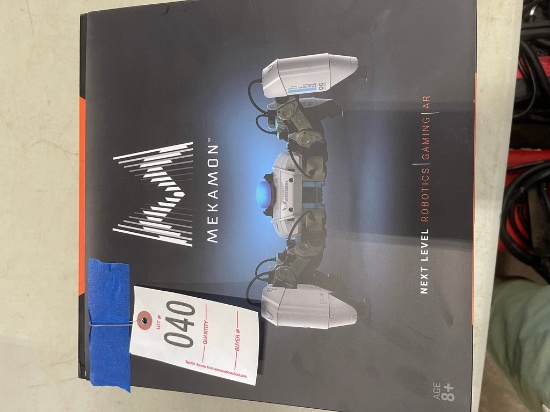 Mekamon w/Robotic/AR