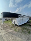 2001 Sooner 24' aluminum stock Trailer with split gate & Tak room