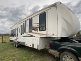 2010 Sierra 34' 5th wheel Travel Trailer unknown condition slow title