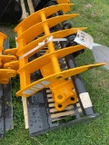 Miva 3 Pc mini Excavator bundle, Sand Bucket, Ripper, Rake