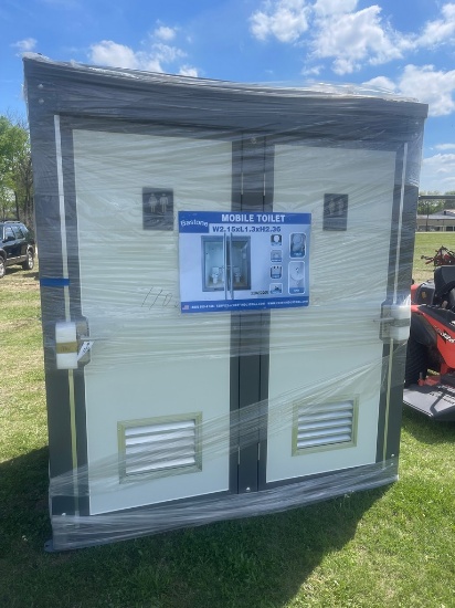 New Bastone 2 Stall Mobile restroom