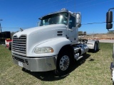 2015 Mack Day Cab 479K Miles Mack MP7 Diesel Engine Automatic Trans Runs & Drives Clean title, AS IS
