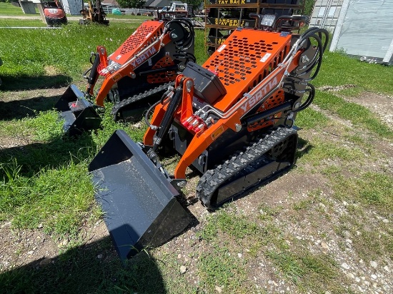 New 2024 AGT Model YSRT14 Mini Track Loader 420cc Gas Engine