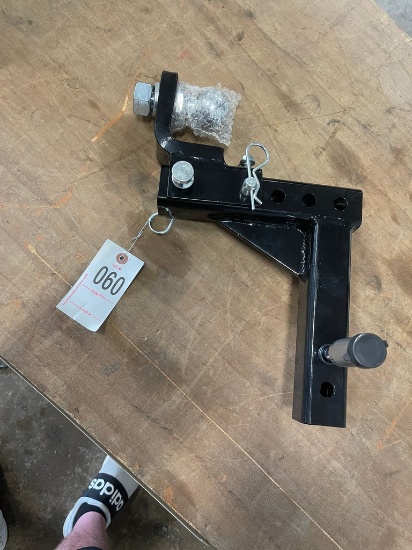 2" Drop Hitch with lock 2 keys