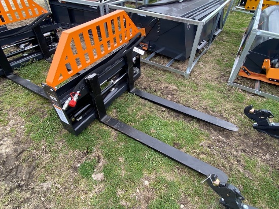 New Wolverine Quick Attach Pallet Fork Hydraulic Adjustable 48" Model# PFA-11-3300G