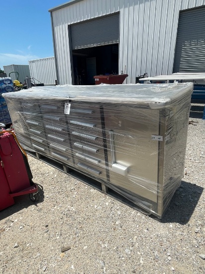 10' 18 Drawer stainless work bench