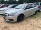 2014 Chevy Cruze 4 door 178K miles runs & drives Clean title vin#80182