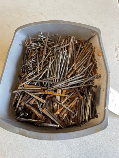 Tub of Nails