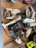 Set of Porter cable 20V Power Tools battery & charger