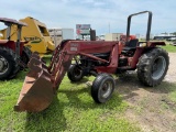 Case 485 with 2200 Loader with joystick control, shuttle shift, power steering missing grill