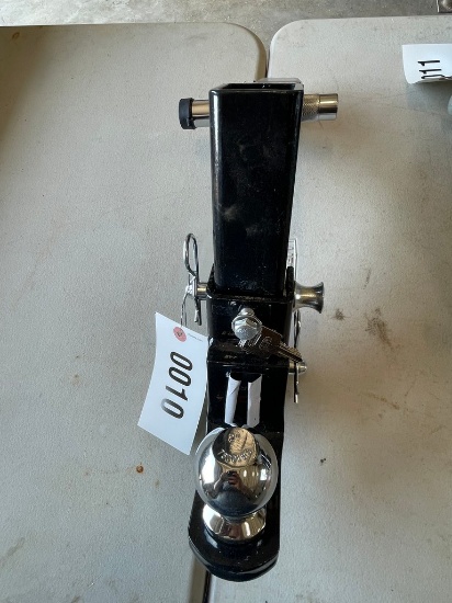 Trailer hitch 2" with keys