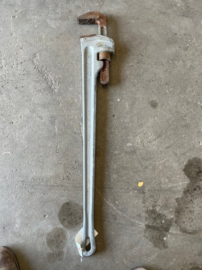 Ridgid 48" Alluminum pipe wrench