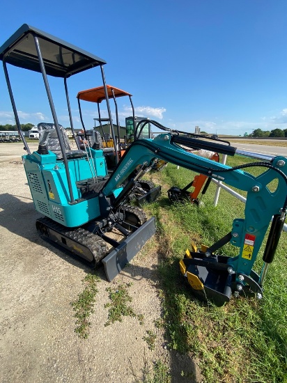 New AGT H15 Mini Excavator