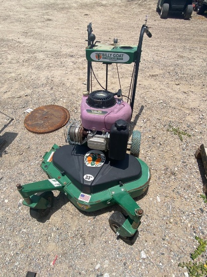 Billy Goat 33" Triple Blade mower runs
