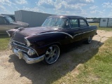 1955 Ford Fairlane Vin#Y5DT176736 has chevy 350 24' Wheels 80% complete runs drives,stops new paint
