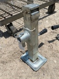 8K Trailer Jack