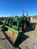 JD 5045 E 4x4 3K hours runs & operates