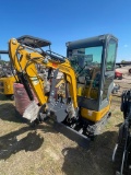 2024 AGT QK18RXS Mini Excavator closed Cab with AC, Hydraulic Thumb & swing boom