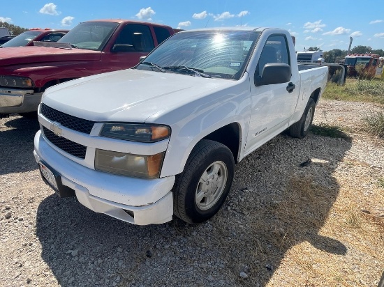 2005 Chevy Colorado 245K miles runs & drives clean Title vin#02697
