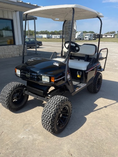 EZ Go TXT 36V Golf cart 6" Jake Lift Rear Bench Seat Has charger runs
