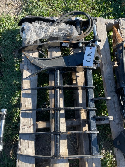 Mini Excavator Hydraulic thump,ripper,rake