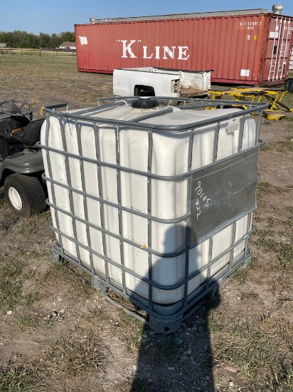 225 Gallon tank