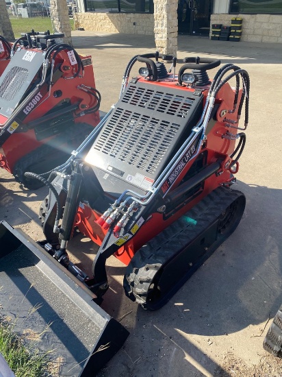 New AGT Mini Skid Steer LRT 23 739CC Gas
