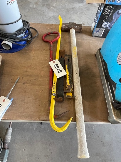 Bundle of Sledge Hammers,Pry Bars