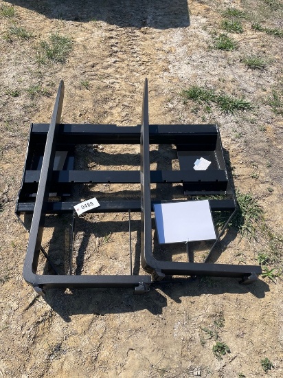 AGT 48" Quick Attach Pallet forks