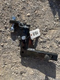 Drop hitch with lock & keys 2