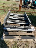 2 Metal Steps