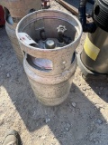 Forklift propane tank