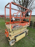JLG 1932E2 Scissor Lift operates